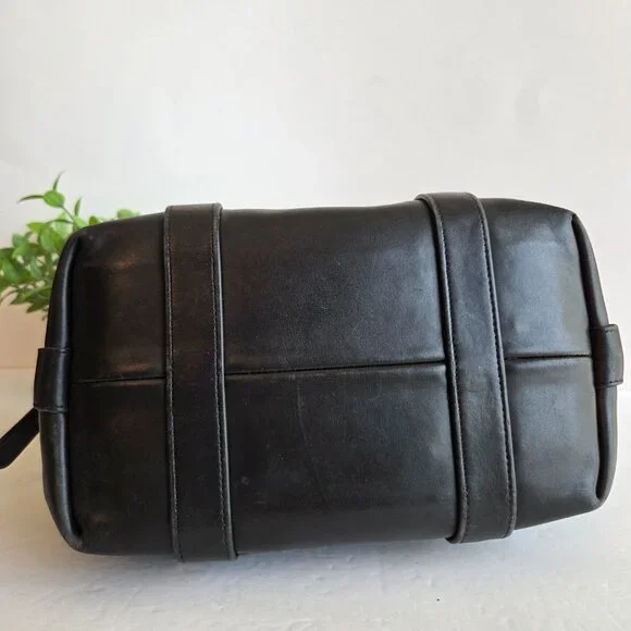 EUC Vintage Coach Soft Satchel (4055) in Black